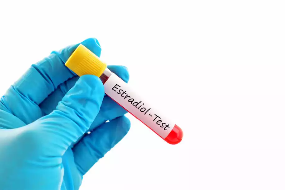 Hamileliğin Gizli Kahramanı: Doğurganlık Çağındaki Kadınlar İçin Estradiol Değeri Kaç Olmalı?