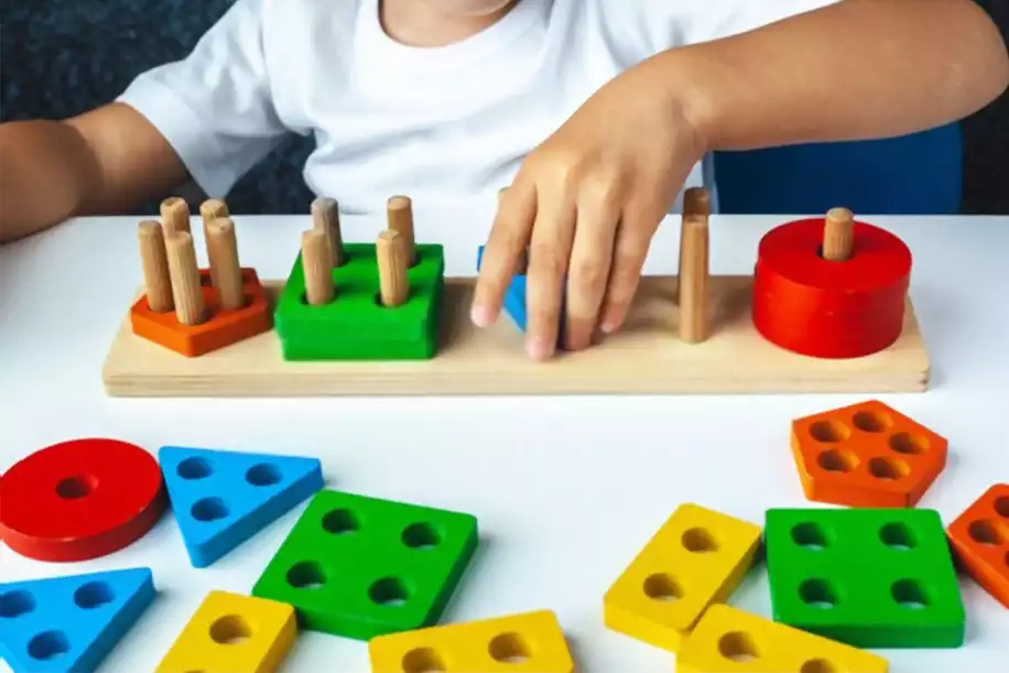 1-2 Yaşındaki Bebekler İçin Montessori Etkinlikleri