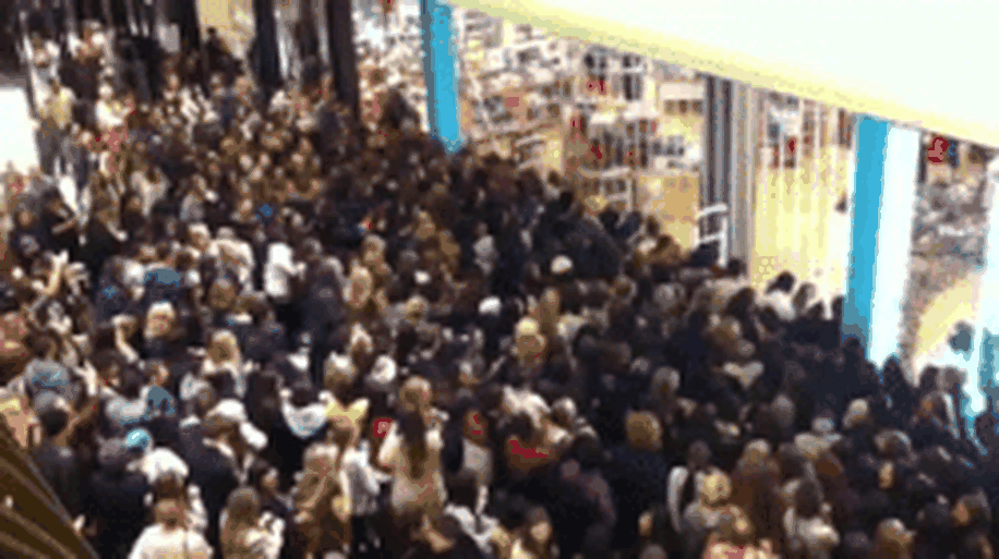 Yenidoğanı Sevmeye Gelen Misafirleri Kovuşturmak İçin 12 Etkili Yöntem