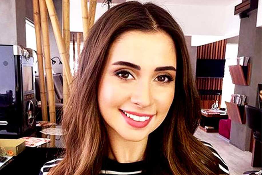 Buse Terim Bebeği Naz'ın İlk Fotoğrafını Yayınladı