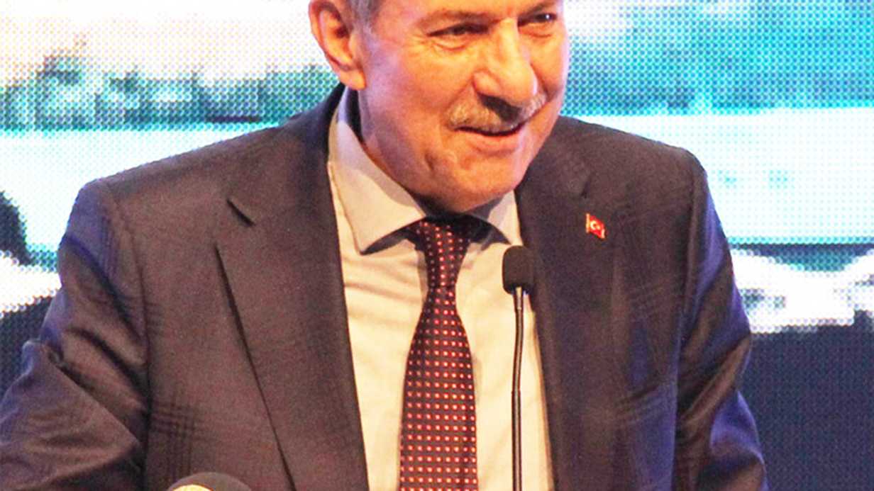 Sağlık Bakanı Müjdeyi Verdi! Suda Doğum Merkezleri Yaygınlaşıyor