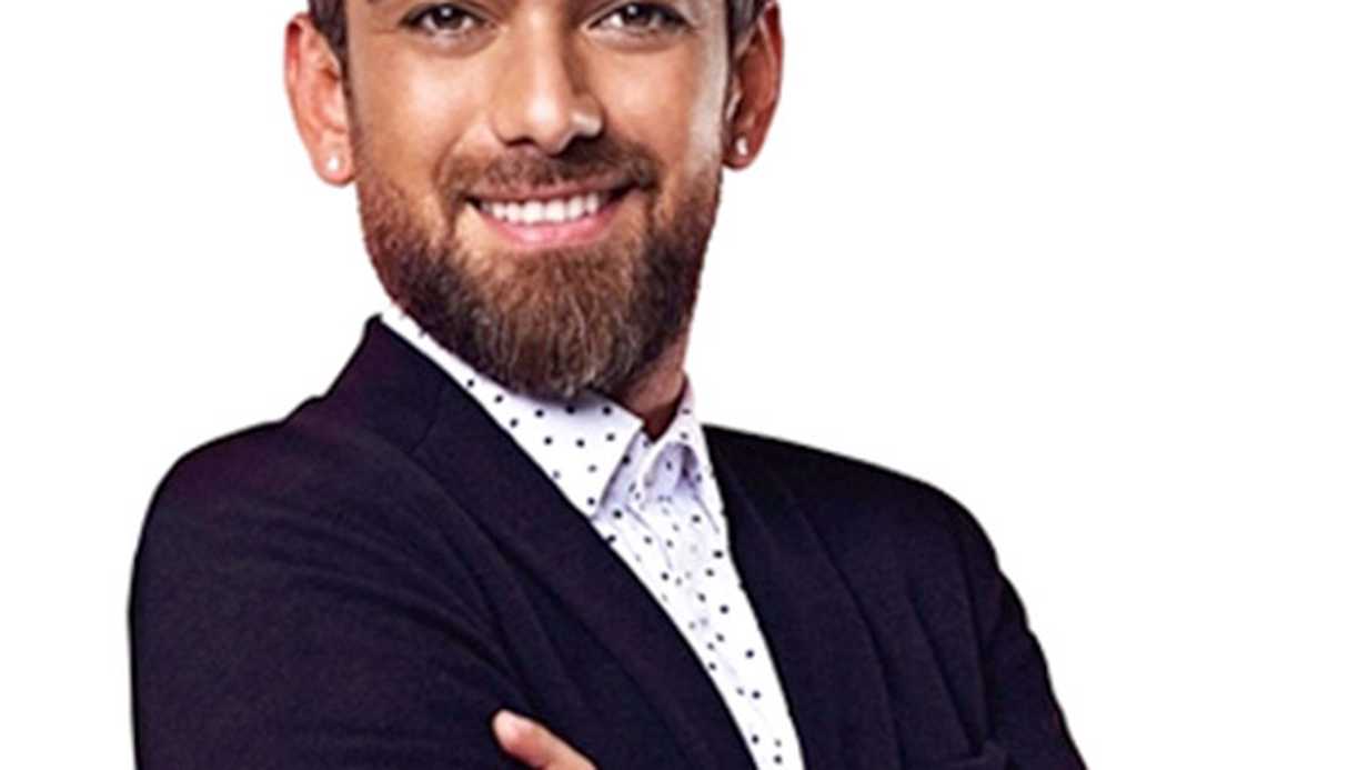 Hakan Akkaya Taşıyıcı Anne İle Baba Olacak!