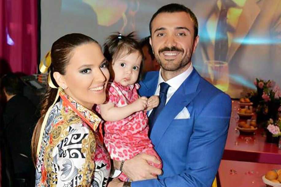 Okan Kurt Sonunda Demet Akalın'ı İkna Etti! İkinci Bebek Yolda