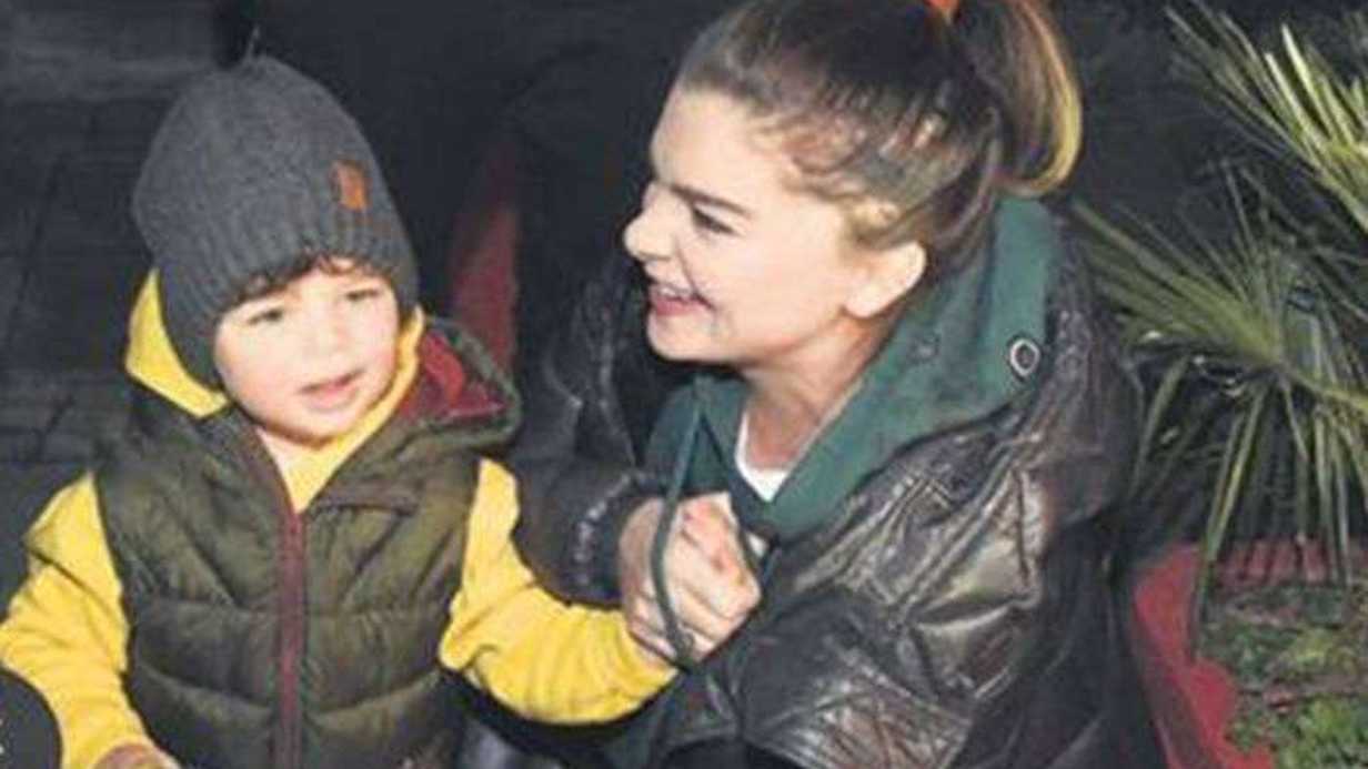 'Bizi çekiyorlar anne' diye Cevapladı