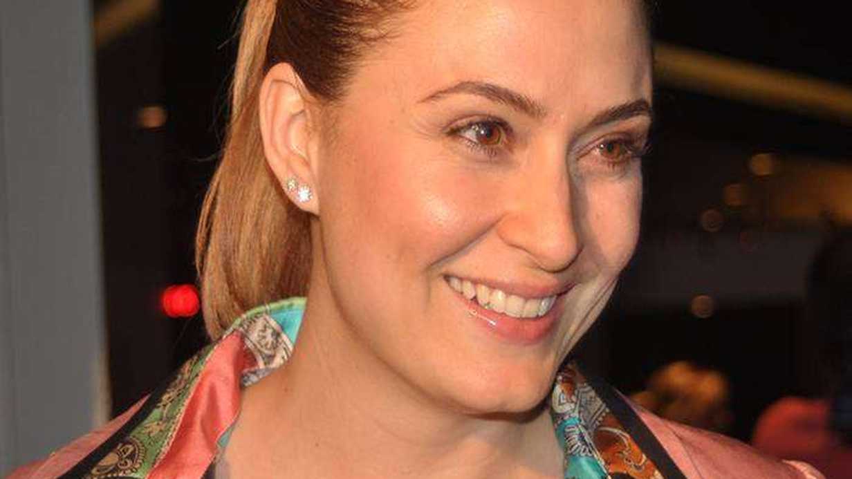 Ceyda Düvenci Anne Olmak İçin Amerika’ya Gitti